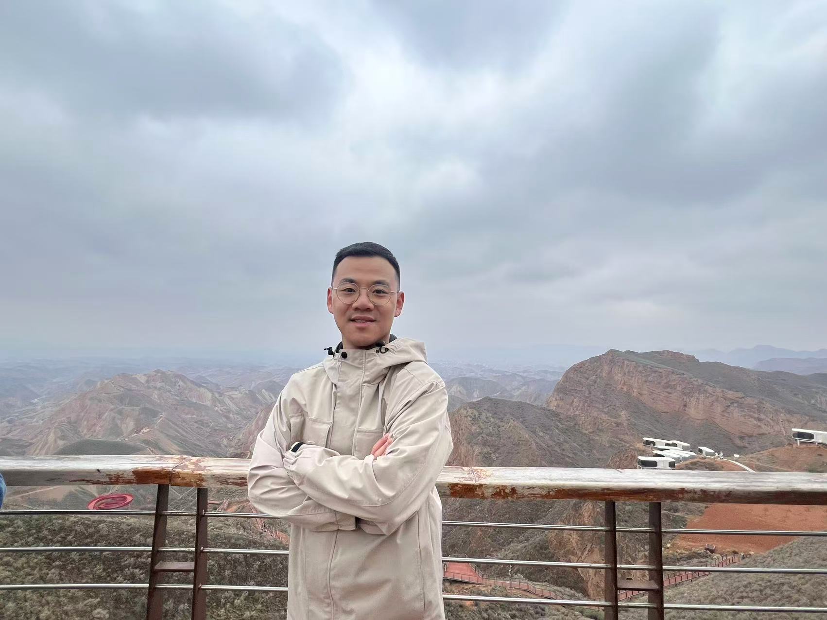 Haozhe Jia